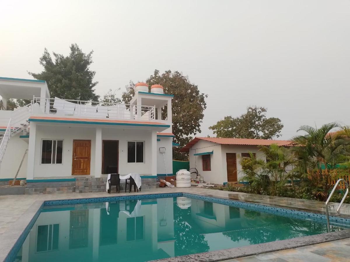 Mohor Retreat Hotel Alibag Exterior photo