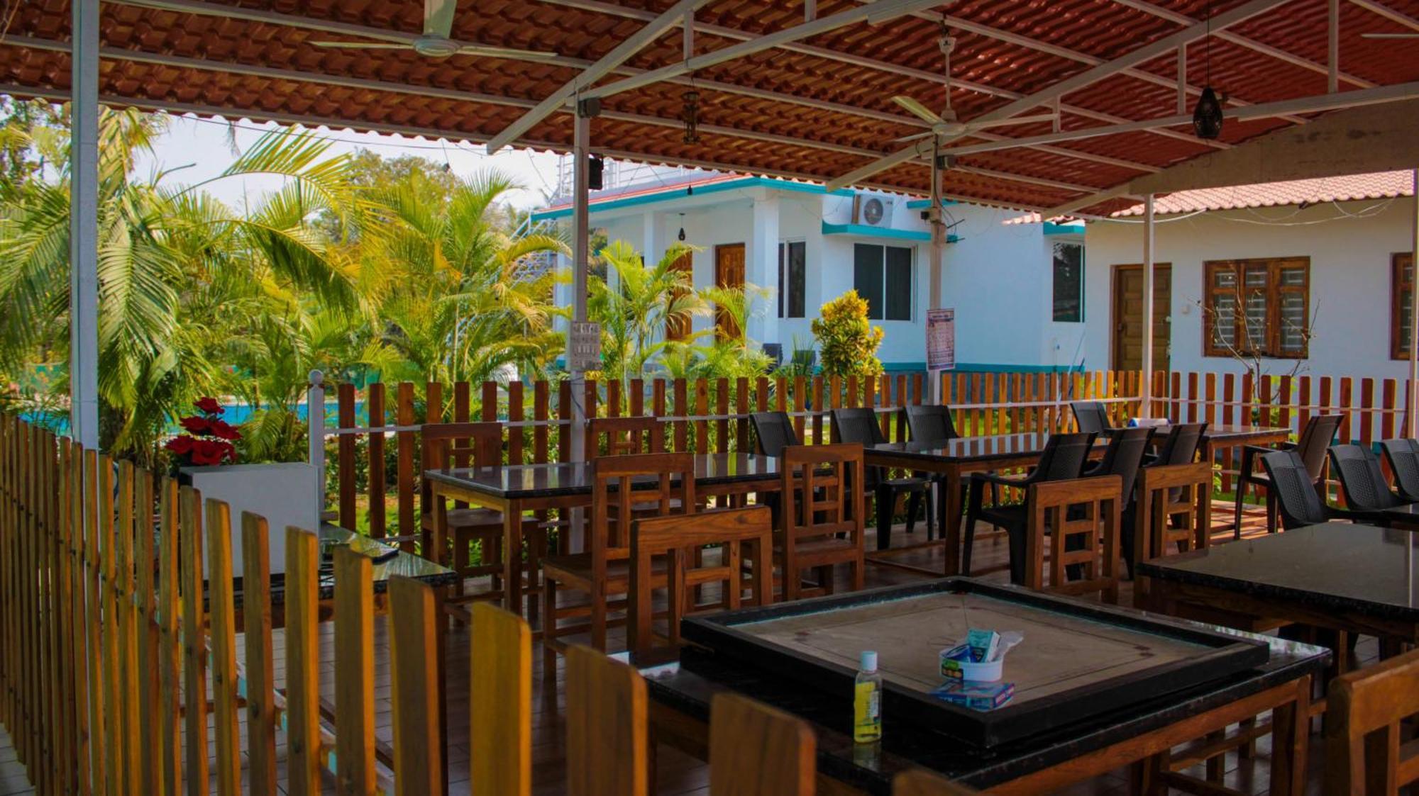 Mohor Retreat Hotel Alibag Exterior photo