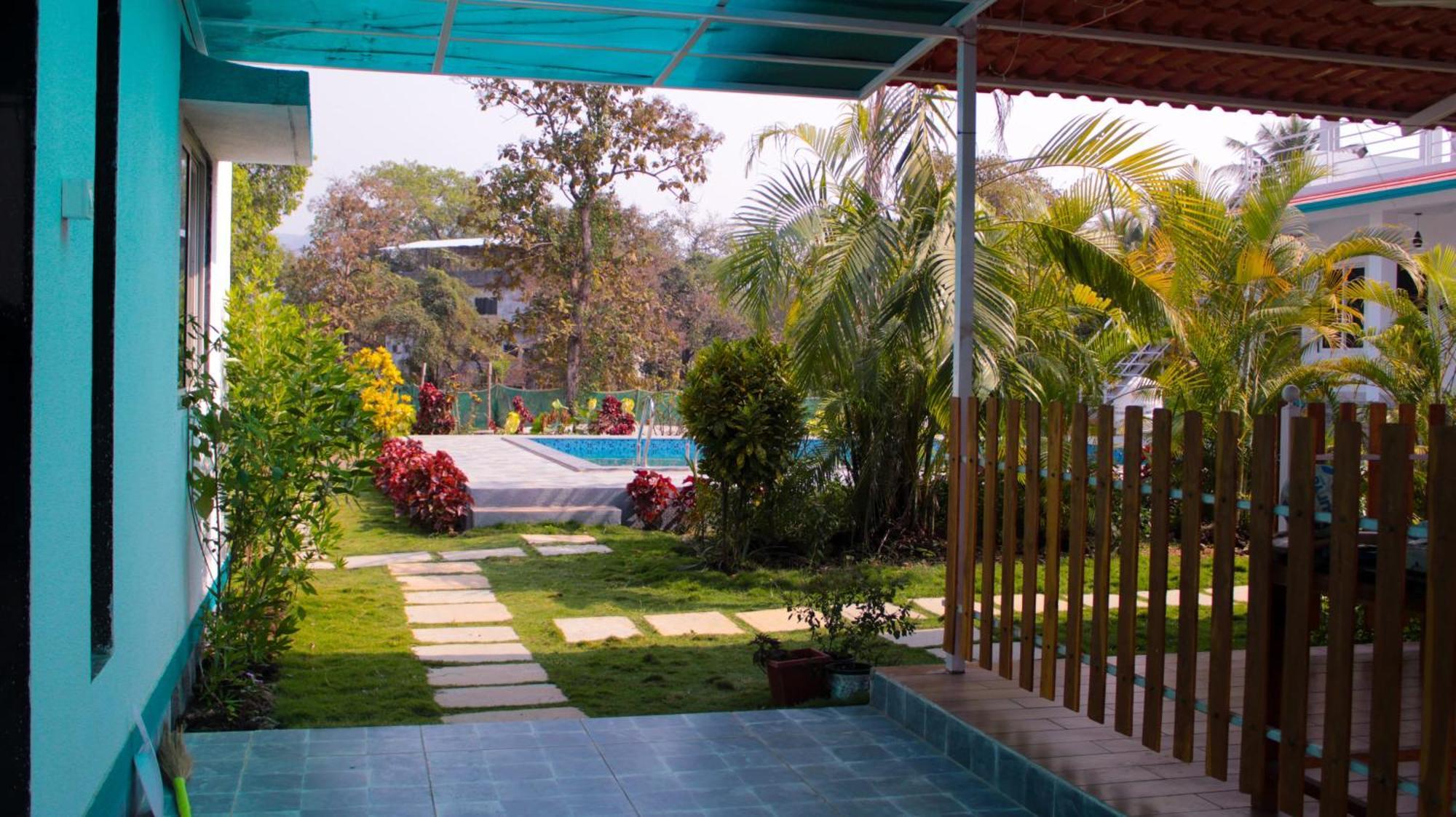 Mohor Retreat Hotel Alibag Exterior photo