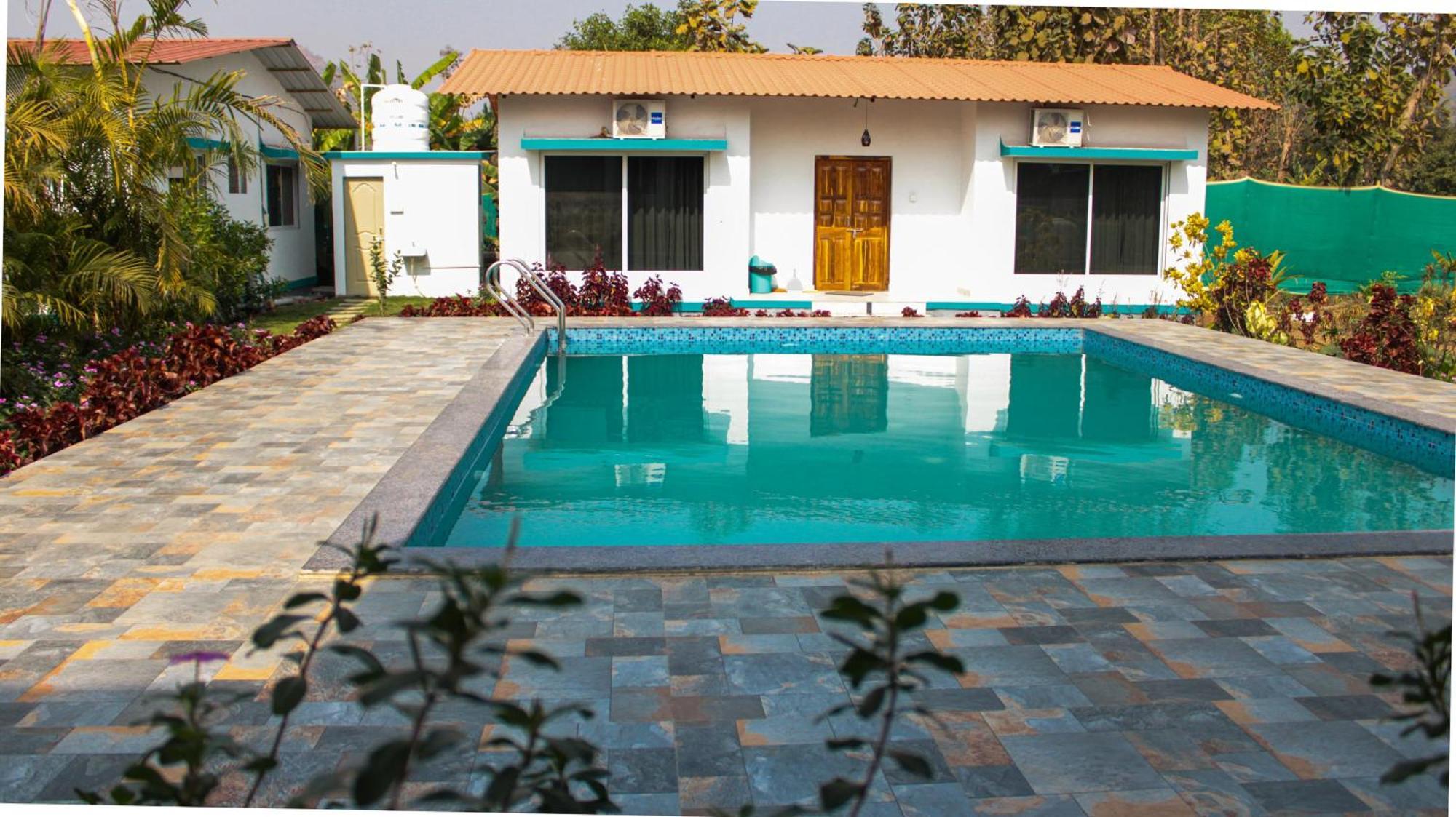 Mohor Retreat Hotel Alibag Exterior photo
