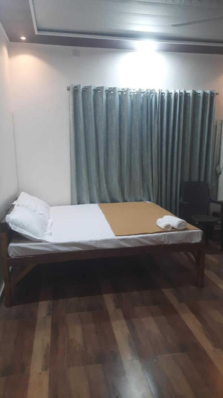 Mohor Retreat Hotel Alibag Room photo